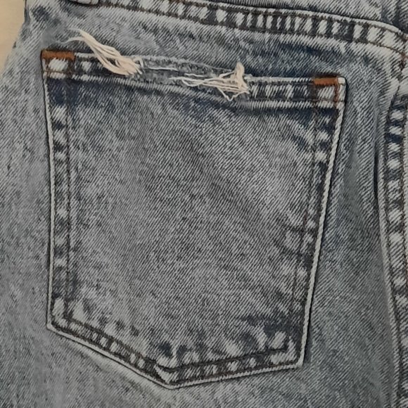 Abercrombie & Fitch Distressed Acid Wash High Rise Mom Jeans Size 24 - Picture 10 of 11